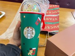 -星巴克(西安旺座现代城店)