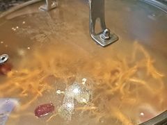 -一席地·本地鸡窝·杭帮鸡火锅(萧山银隆百货店)