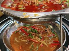 -盐井记·自贡美蛙鲜锅兔(中和店)