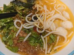 肉酱鱼滑米线-灵芝妹子海鲜米线(劳动公园店)
