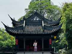 -绍兴东湖风景区