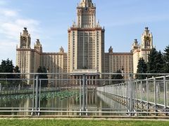 -莫斯科大学