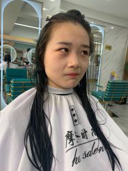 点击看大图 -摩登时尚烫染定制专家