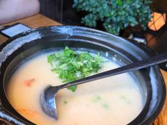 -颐和•海鲜砂锅粥•啫啫煲(奥林匹克广场店)