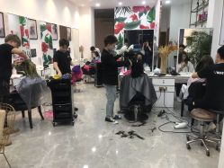 -迈丝发型艺术