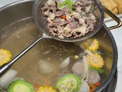 -犇鼎牛潮汕牛肉火锅(新辰里学清路店)