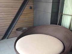 -上海滴水湖皇冠假日酒店