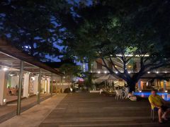 -喜洲吧·江畔老船厂·庭院餐厅(喜临院店)