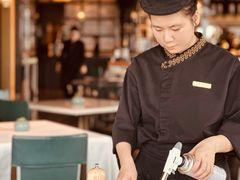 -云厨·高空西餐厅(成都瑯珀·凯悦臻选酒店)