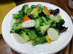 -那家老院子东北菜·饺子·小鸡炖蘑菇(艳华街店)