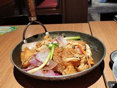 和风三文鱼头煲-万岁寿司(万国店)