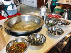 -憨铁匠老火锅(龙岗万科里店)