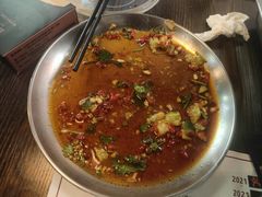 -后街佬·炭火鲜鱼杂(南城店)