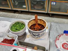 -袁山山重庆火锅(丈八北路店)