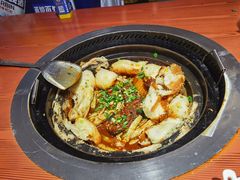 -满兴咱妈烀饼铁锅炖(兰州北街店)