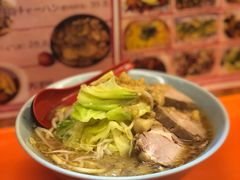 -拉面莊夢語＆中华料理八椿