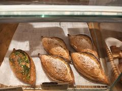 -方炉·天然食材面包店(青秀店)