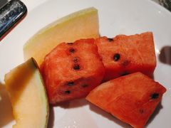 -享遇.锅姥姥牛排海鲜自助(小寨店)