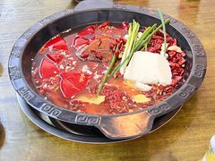-黄潇洒老火锅(九眼桥宏济巷店)