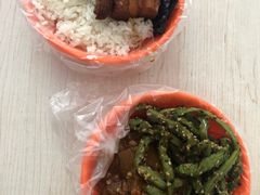 -咱家王新国把子肉(县东巷店)