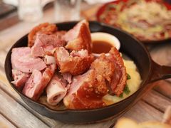 -LENBACH兰巴赫西餐啤酒坊(大连东港店)