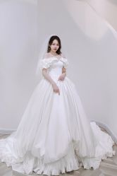 -予白婚纱礼服馆