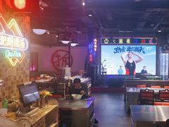 -马路牙子烧烤音乐酒馆(望京店)
