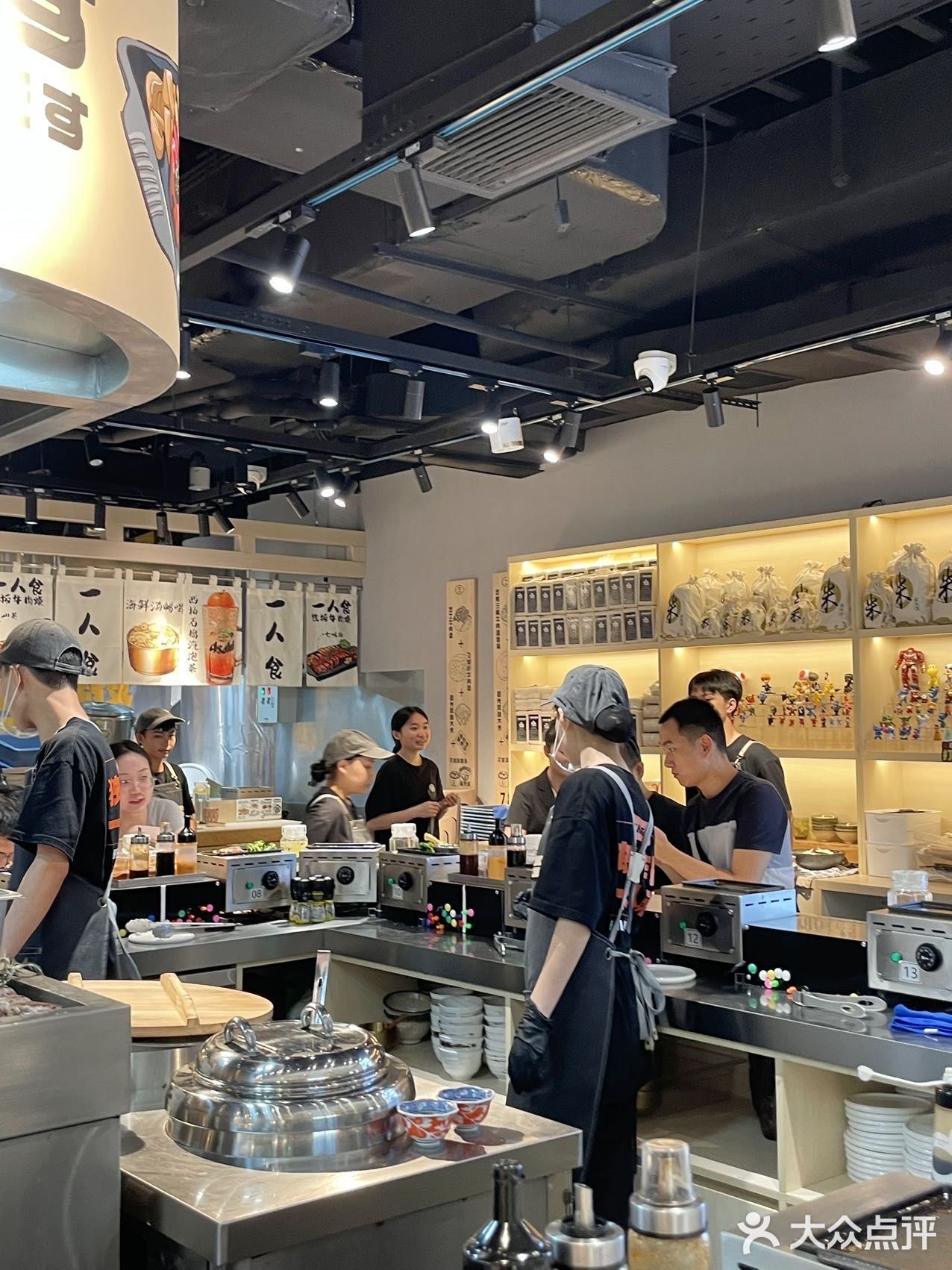 不懂就问🙋只有i人会来这里吃⁉️e人也来啊
