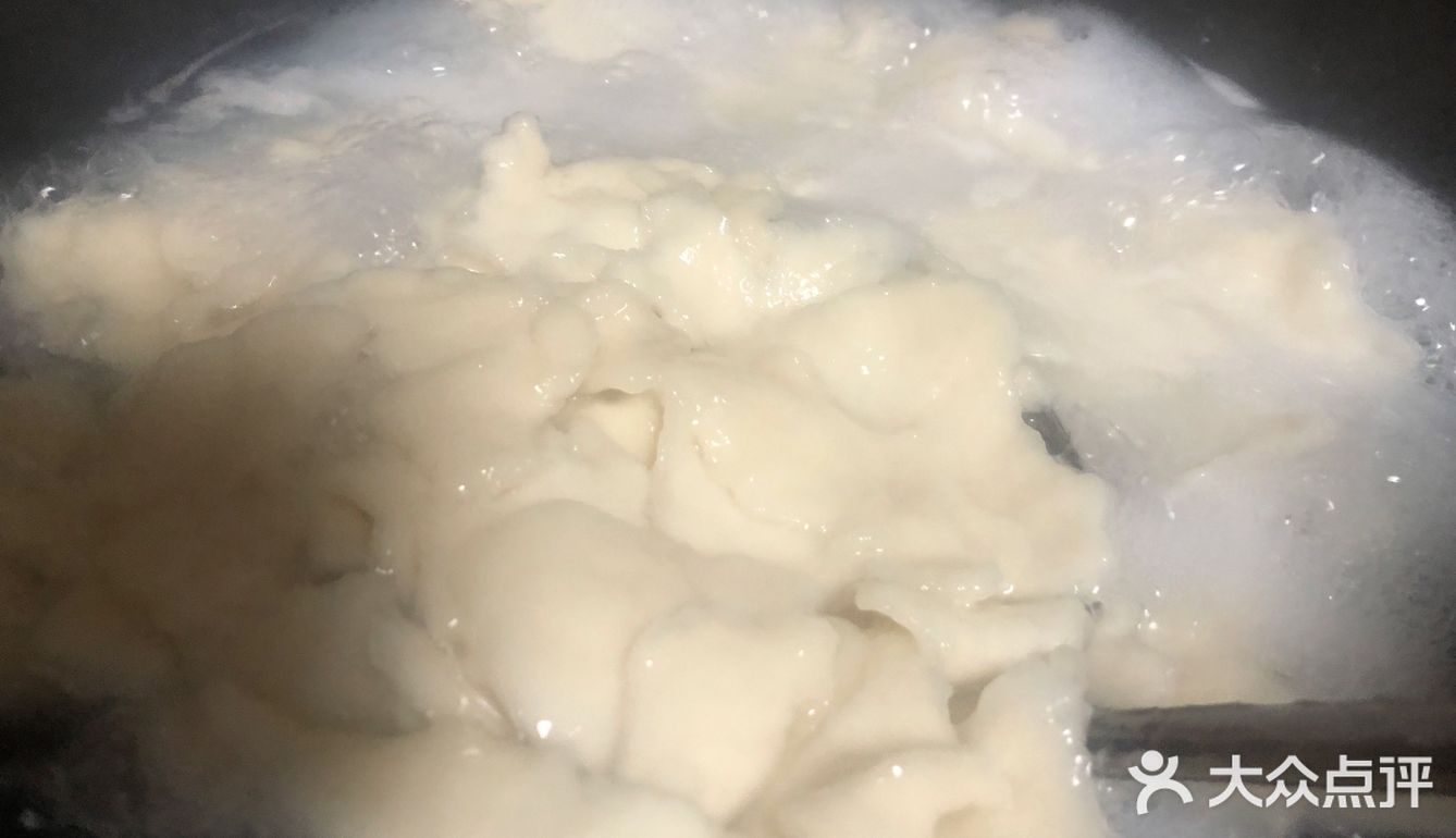 涂手摁出来的一片一片的没有名字的面