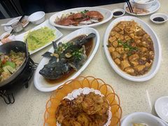 -渔中舟海鲜大排档(普陀沈家门店)