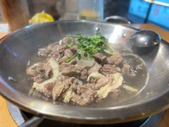 -大众跷脚牛肉馆·非遗传承单位(峨眉山店)