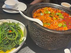 -万重锦·人文川菜馆(骡马市店)