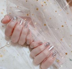 -苏彩·皮肤管理美甲美睫