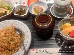 蟹肉蒸饭-皇品田苑日式料理(苏州中心店)
