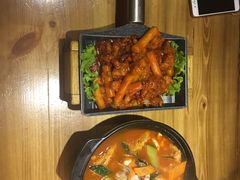 -小木屋米酒店总店
