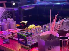 -喜鹊音乐酒馆(西街店)