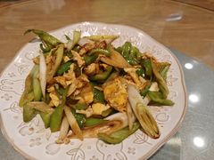 -金莹丸子汤清真(朝外SOHO店)