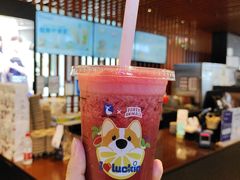 -瑞幸咖啡(莲塘岁宝店)