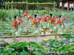 -广州莲花山旅游区