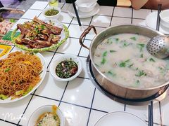 -领鲜现切猪杂火锅(番禺桥南店)