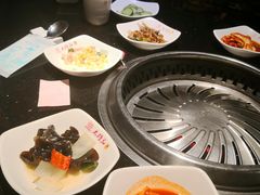 -木槿花韩式炭烤·熟成肉工坊(孙文东路店)