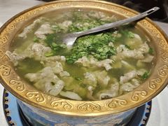 韭花汆羊肉-和和小厨