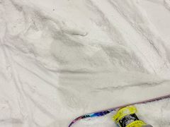 -乔波室内滑雪场