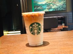 -星巴克臻选(南京金茂览秀城店)