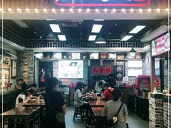 门面-黑白电视长沙小吃(美林M·LIVE天地东座店)