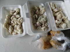 -蟹芆三馄饨