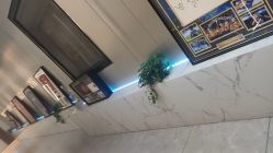 -PE SALON