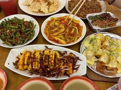 -老三样·旧食新味(绿地店)