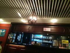 大堂-老上海弄堂菜馆(恒基名人购物中心店)