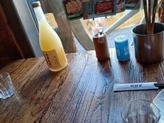 -老牌坊云南鱼豆花火锅(爱建店)
